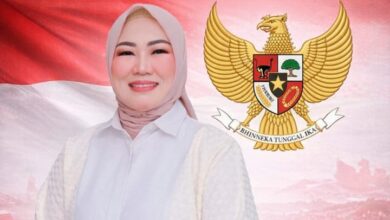Lurah Panarung, Evi Kahayanti