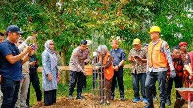 Suasana kegiatan peletakan batu pertama pembangunan Sekretariat dan Posko Terpadu GDAN di Jalan Rindang Banua, Ujung Kampung Puntun, Palangka Raya,