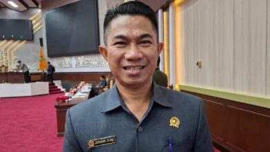 Ketua DPRD Kota Palangka Raya, H. Subandi saat menjadi pemateri pada Kuliah Lapangan mahasiswa UPR
