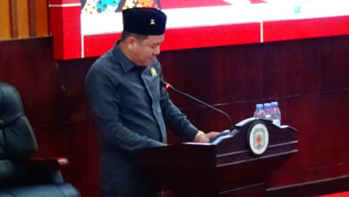 Anggota DPRD Kabupaten Murung Raya, Sutrisno saat Rapat Paripurna Ke-2 Masa Sidang II Tahun 2026 DPRD Kabupaten Murung Raya