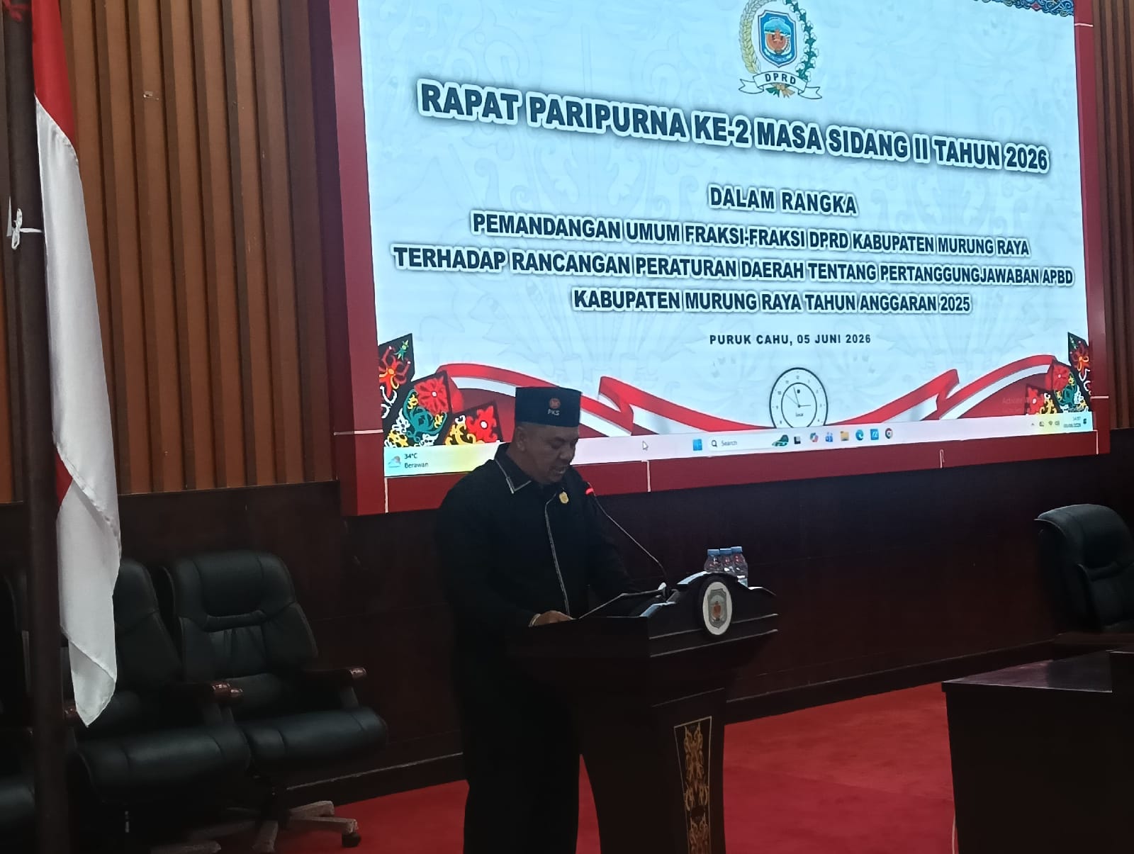 Anggota DPRD Murung Raya dari Fraksi PKS, Fitriadi, saat Rapat Paripurna Ke-2 Masa Sidang II Tahun 2026 DPRD Murung Raya di Gedung DPRD setempat