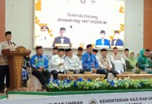 Suasana penyambutan Kepulangan jemaah haji asal Kalimantan Tengah yang tergabung dalam Kelompok Terbang (Kloter) 4 BDJ