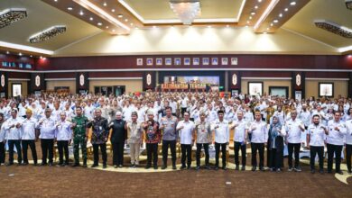 Anggota DPD RI, Asal Daerah Pemilihan Kalimantan Tengah, H. Siti Aseanti saat menghadiri kegiatan pembukaan Rakerda dan Dialog Interaktif DPD APDESI Provinsi Kalimantan Tengah Tahun 2026 di Aula Jayang Tingang, Kantor Gubernur Kalimantan Tengah