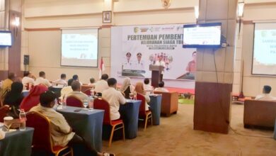 Suasana pertemuan pembentukan Kelurahan Siaga TBC.