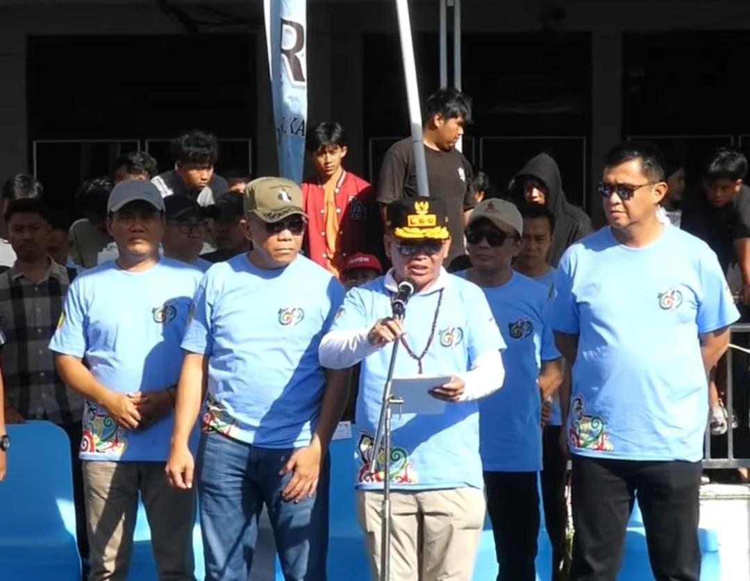 Wakil Wali Kota Palangka Raya Achmad Zaini pada pembukaan Gubernur Cup Drag Bike Championship 2026.