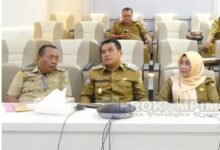 Wakil Wali Kota Palangka Raya, Achmad Zaini saat Rakor Pengendalian Inflasi Daerah secara virtual melalui Zoom Meeting di Ruang Command Center,