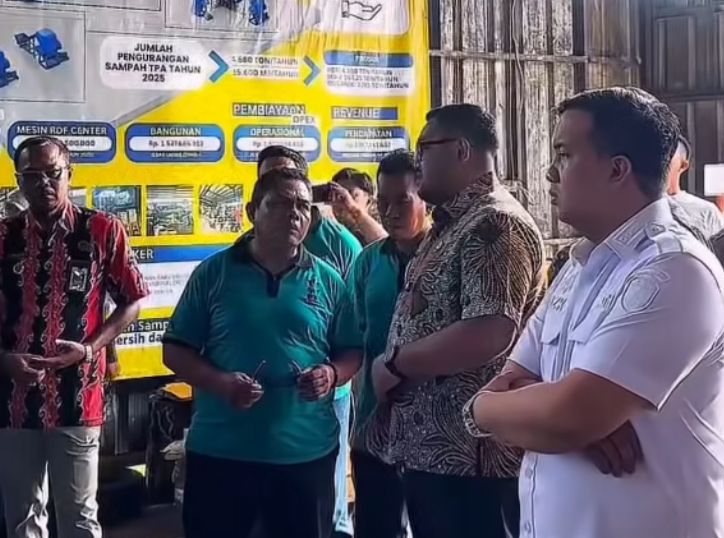 Bupati Lamandau Rizky Aditya Putra, disela-sela kegiatannya saat melakukan studi kaji tiru di Kabupaten Banyumas, Jawa Tengah.