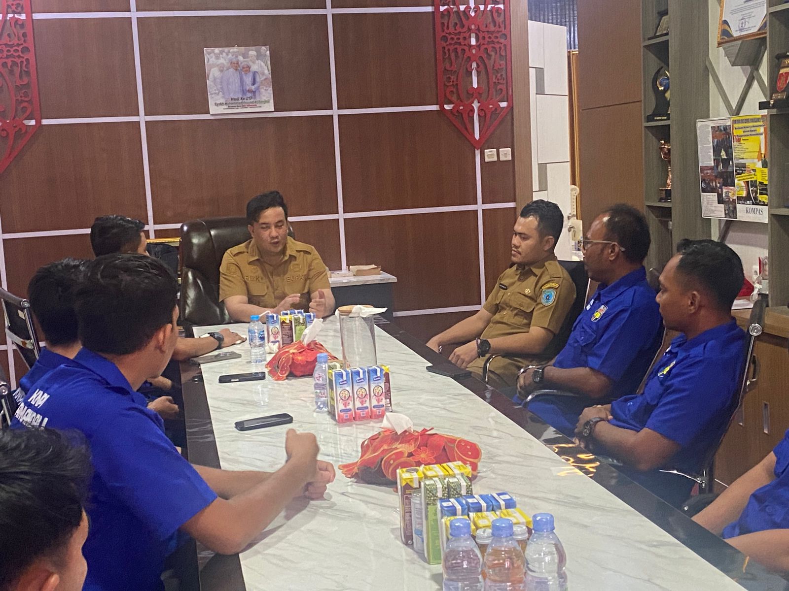 Bupati Lamandau Rizky Aditya Putra, menerima audiensi bersama KNPI Lamandau, di Aula Setda Lamandau