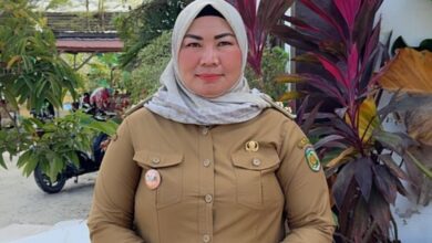 Lurah Panarung, Evi Kahayanti, SE., NL.P