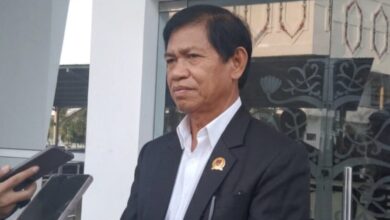 Anggota Komisi II DPRD Kalimantan Tengah, Agie saat di temui awak media