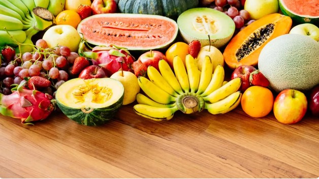 Tips Ngemil Sehat: Kenali Jenis Buah Rendah Gula yang Kaya Serat