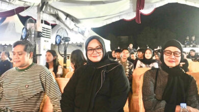 Anggota DPRD Kabupaten Barito Utara, Wardatun Nur Jamilah, ST MAP Saat menghadiri Penutupan Batara Expo 2026 di eks Bandara Lama Muara Teweh pada Jumat malam (3/7).