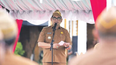 Bupati Barito Utara H Shalahuddin ST MT