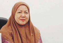 Hj Henny Rosgiaty Rusli SP MM