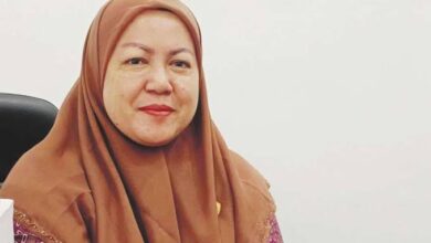 Hj Henny Rosgiaty Rusli SP MM