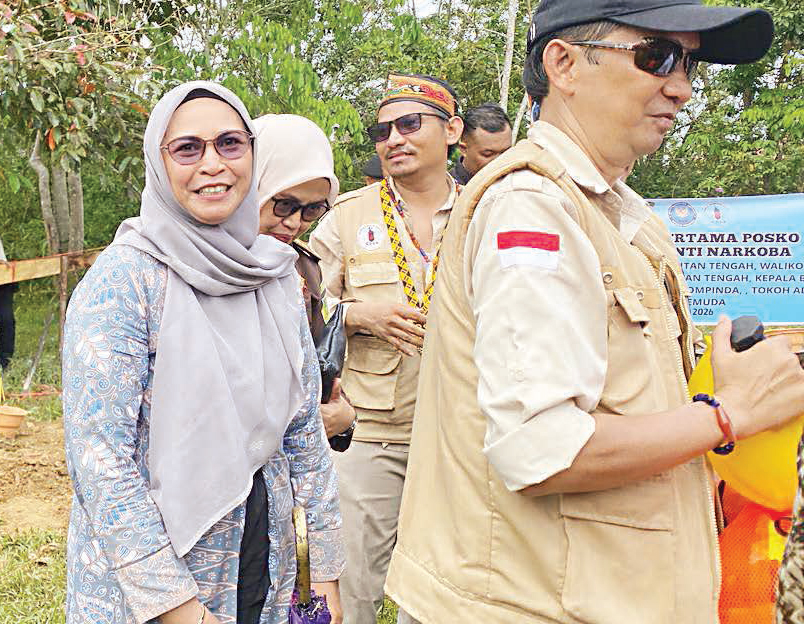 Ketua Komisi I DPRD Kota Palangka Raya, Mukarramah, mendorong evaluasi skema bagi hasil retribusi parkir untuk mengoptimalkan PAD.
