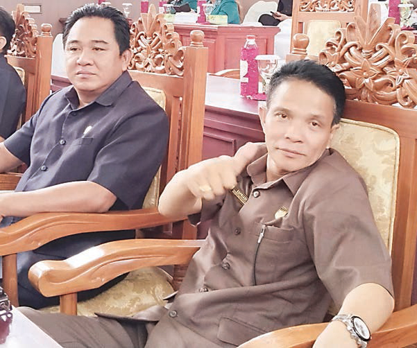 Wakil Ketua DPRD Kabupaten Gunung Mas, Esriadi, mengimbau masyarakat meningkatkan kewaspadaan menghadapi cuaca ekstrem dan tidak membuka lahan dengan cara membakar.