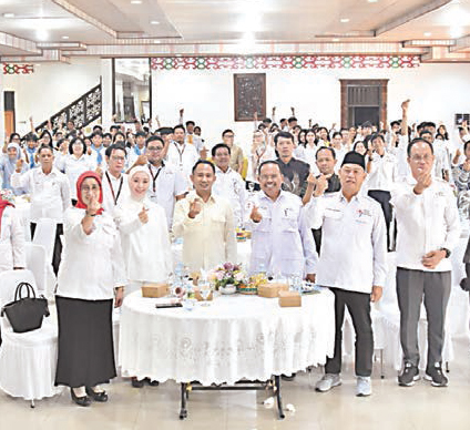 Wali Kota Palangka Raya Fairid Naparin saat giat Musyawarah Kota (Muskot) VIII PMI Kota Palangka Raya di Aula Rumah Jabatan Wali Kota