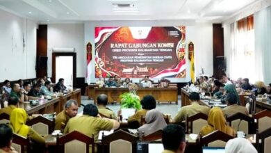 Suasana rapat Banggar DPRD Kalteng bersama TAPD dalam rangka pembahasan Raperda