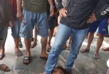 Terduga pelaku menjadi amukan massa usai aksi kejahatannya terbongkar