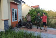 Sepeda motor diduga milik pelaku pencurian diamankan petugas kepolisian bersama dengan personel TNI di sebuah rumah kosong di Perumahan Casadova Blok B, Jalan Kranggan XIV, Kelurahan Tanjung Pinang, Kecamatan Pahandut