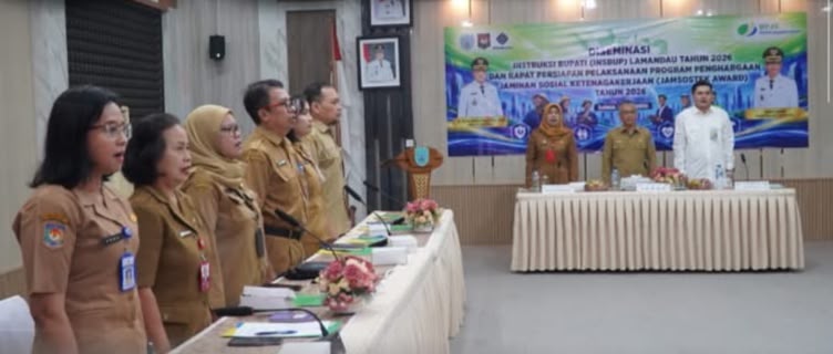 Sekda Lamandau M Irwansyah saat membuka kegiatan Diseminasi Instruksi Bupati Tahun 2026, di Aula Sekretariat Daerah Lamandau