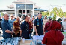 ‎Direktur Jenderal Imigrasi, Hendarsam Marantoko saat meninjau langsung pelayanan kerja Kantor Wilayah Direktorat Jenderal Imigrasi Kalimantan Selatan