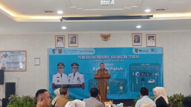 ‎Kepala Bapenda Kalteng, Sutoyo saat membacakan sambutan dalam kegiatan